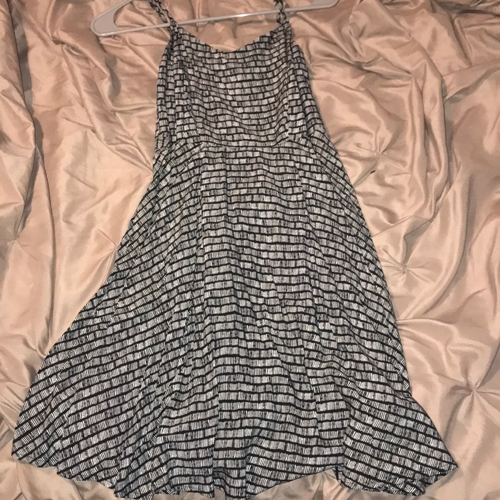 old navy black and white dress